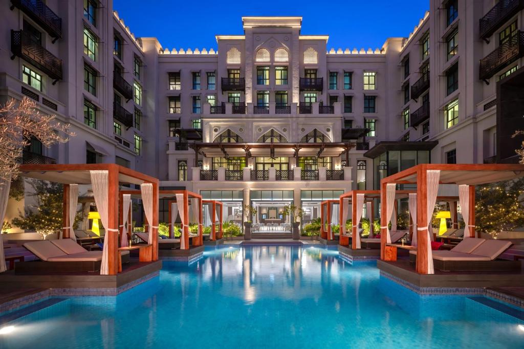 Luxury Hotels