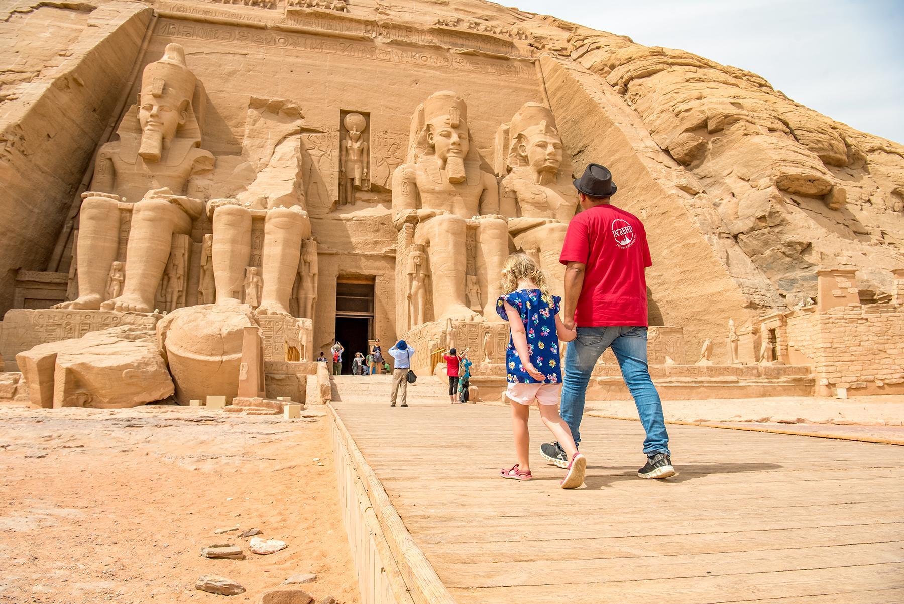 Attractions & Tours