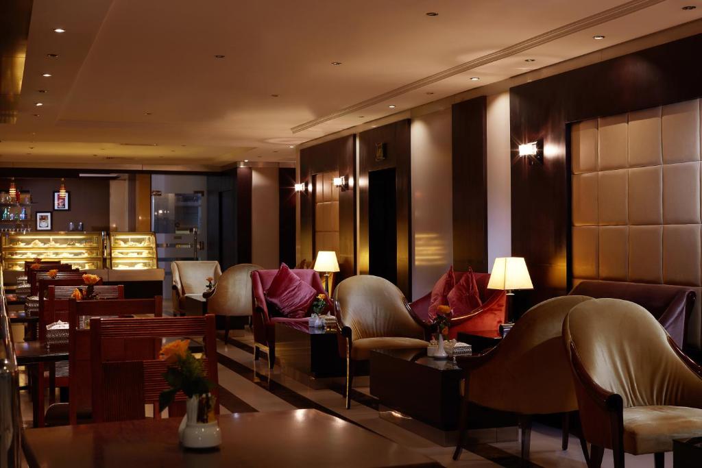img-hotel