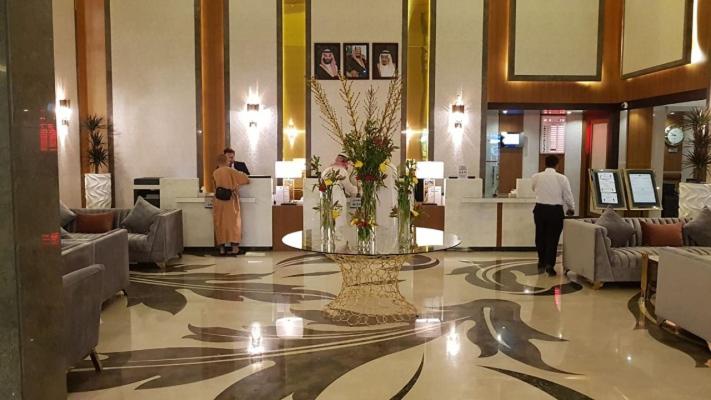 img-hotel
